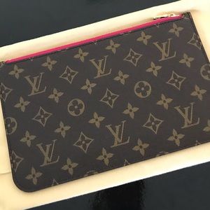 LOUIS VUITTON neverful puch only.